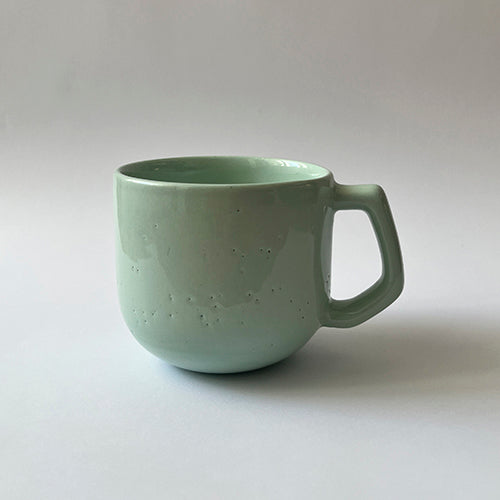 Taza B 360